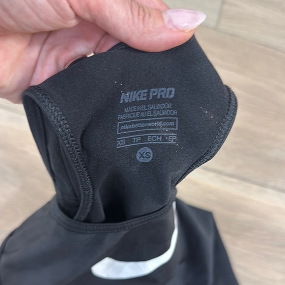 Nike Pro Cool Black Racerback Tank Top Women’s - Picture 8 of 12